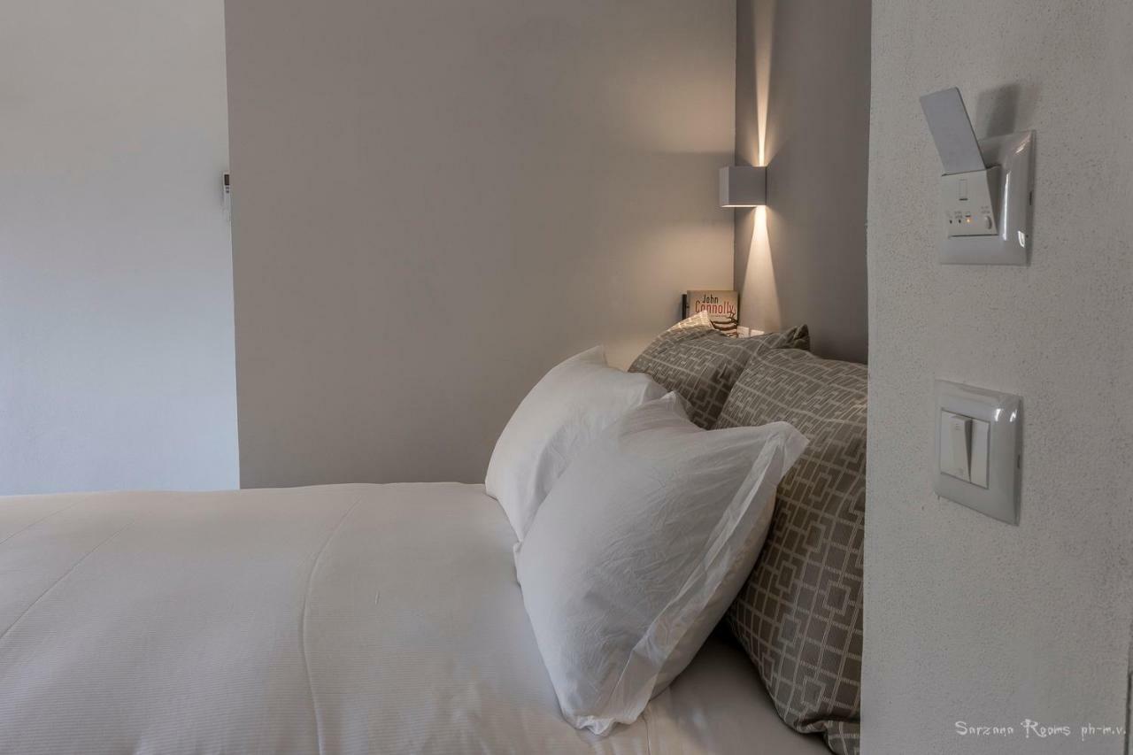 Sarzana'S Rooms Bagian luar foto