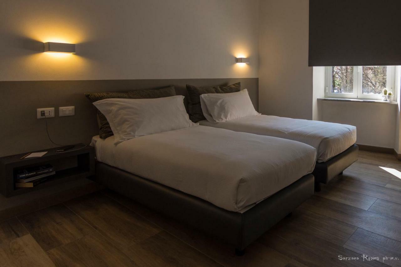 Sarzana'S Rooms Bagian luar foto
