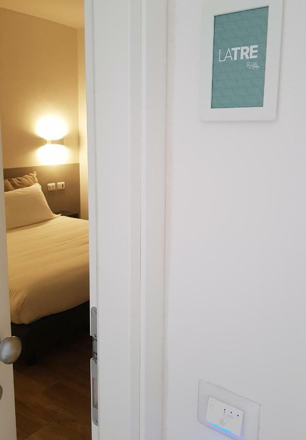 Sarzana'S Rooms Bagian luar foto