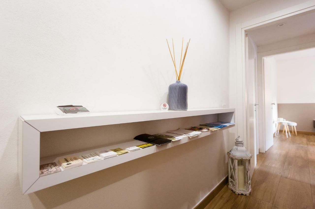 Sarzana'S Rooms Bagian luar foto